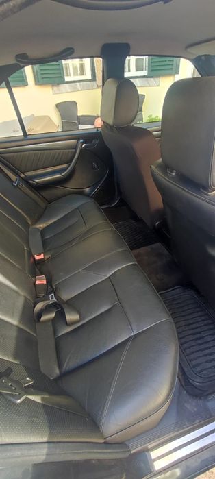 Mercedes Benz C250