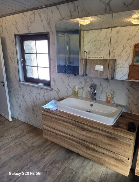 Remonty Lazienek plyty weglowe