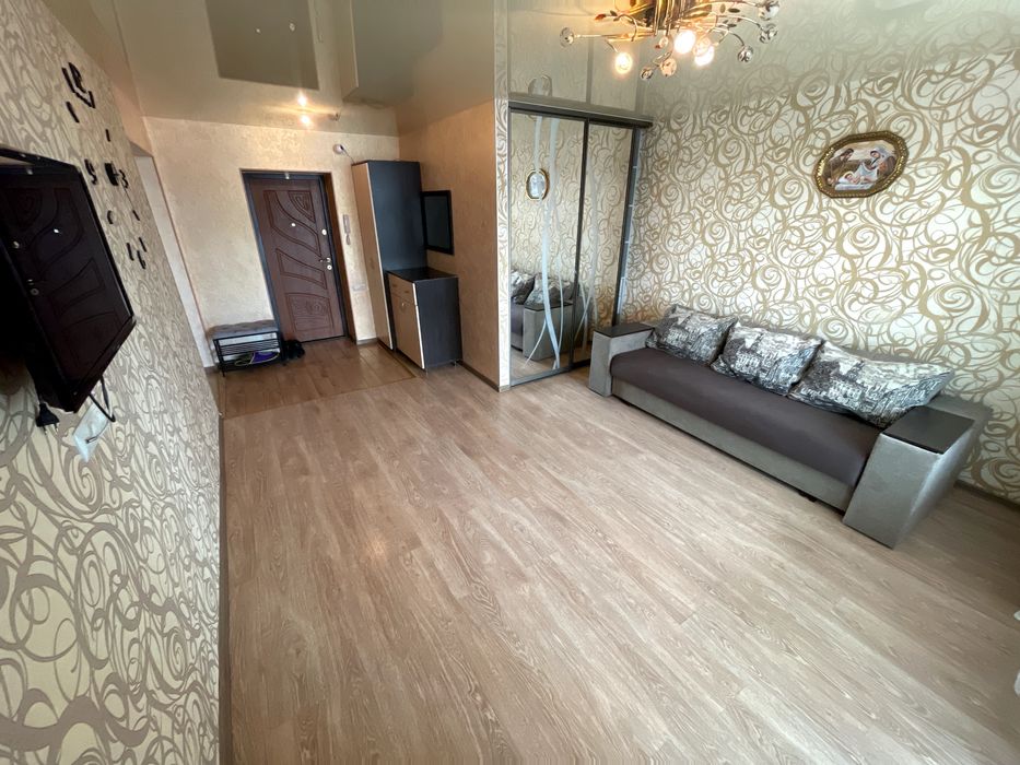 Трикімнатна квартира в оренду