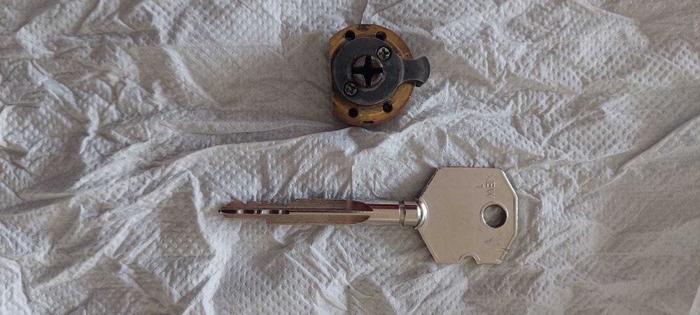 Fechadura - Porta Aluminio - 1 chave