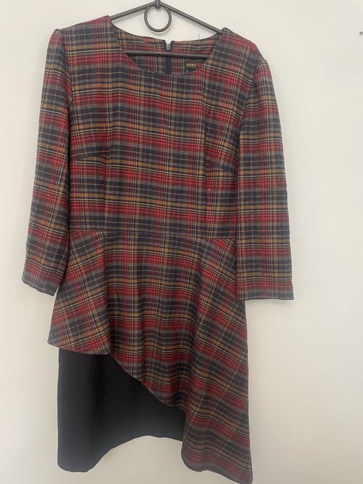 Жіноче плаття