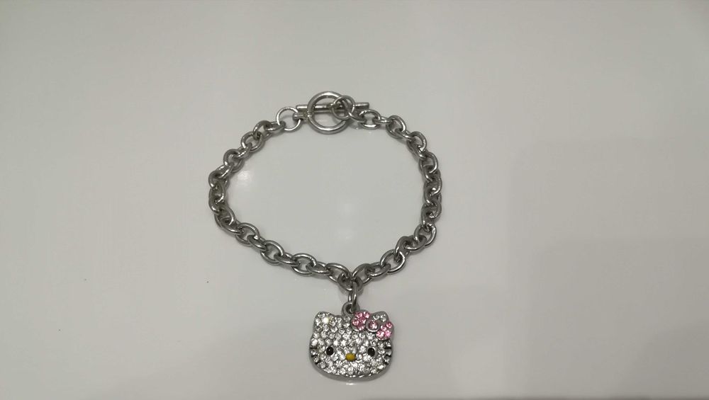 Pulseira Sanrio da Hello Kitty com Brilhantes