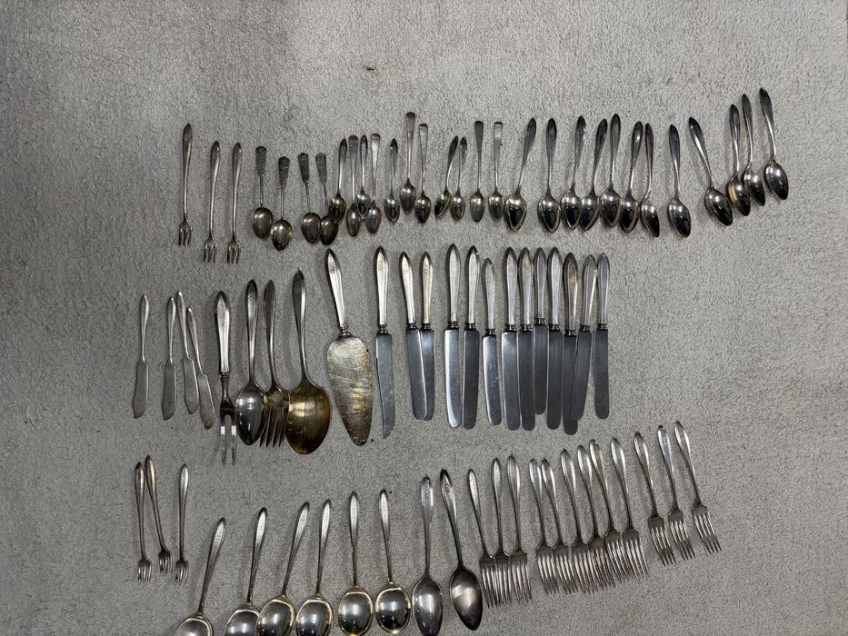 Faqueiro com banho de prata em inox