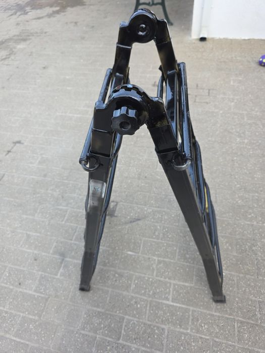 Escada articulada telescópica