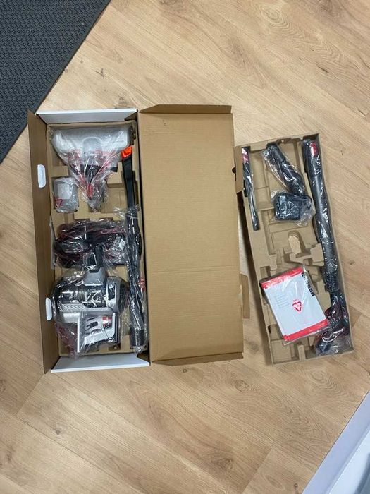 Odkurzacz pionowy Sharp SA-VP3501BS