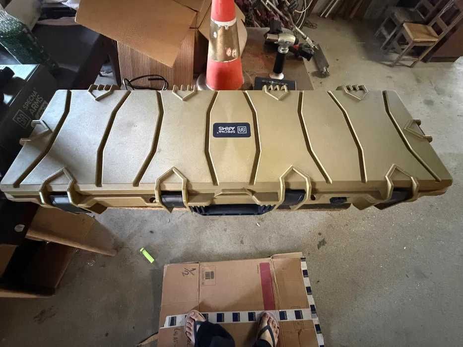 Airsoft | Caixa de transporte 120CM e Proteções