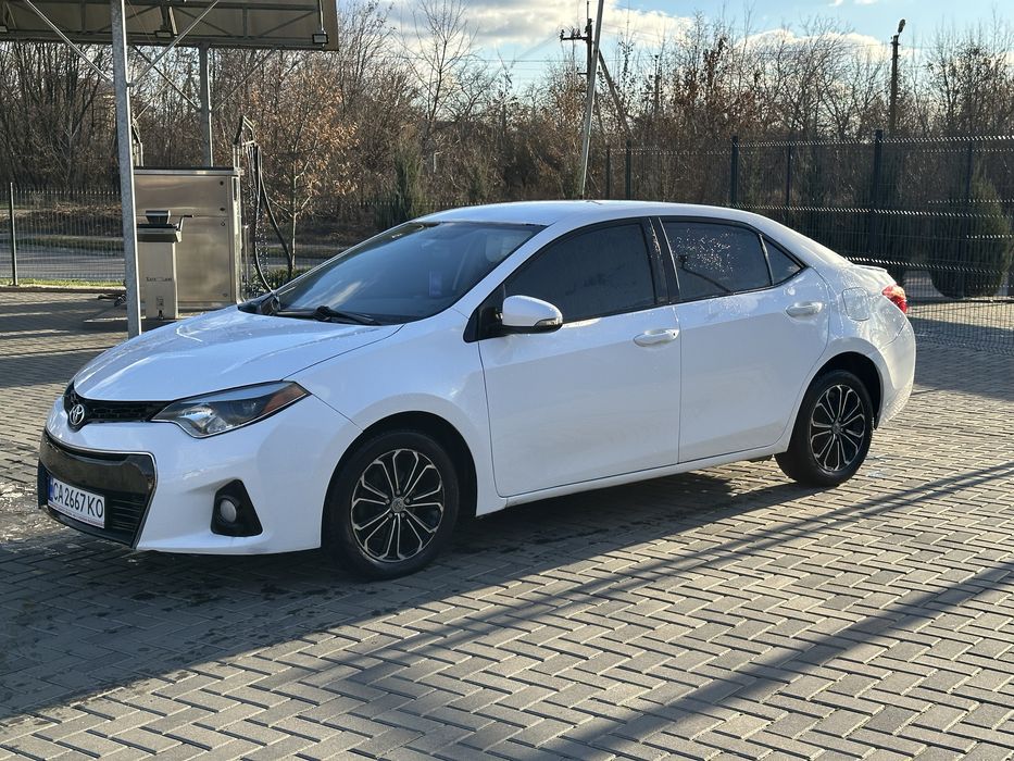 Тойота королла 1.8 газ/бензин акпп