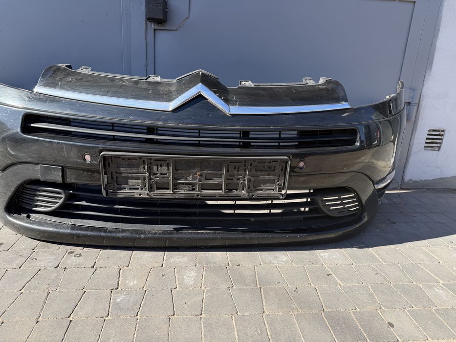 Citroen c4 grand picasso бампер.