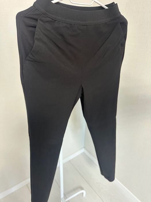 Штани Massimo Dutti.