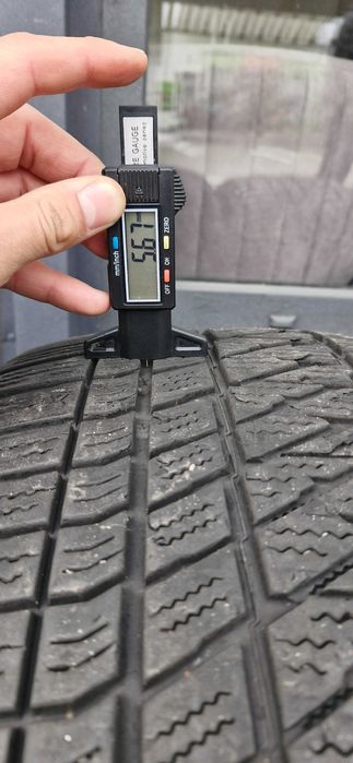 Kumho WinterCraft WS71 SUV 265 50 R19 110V XL