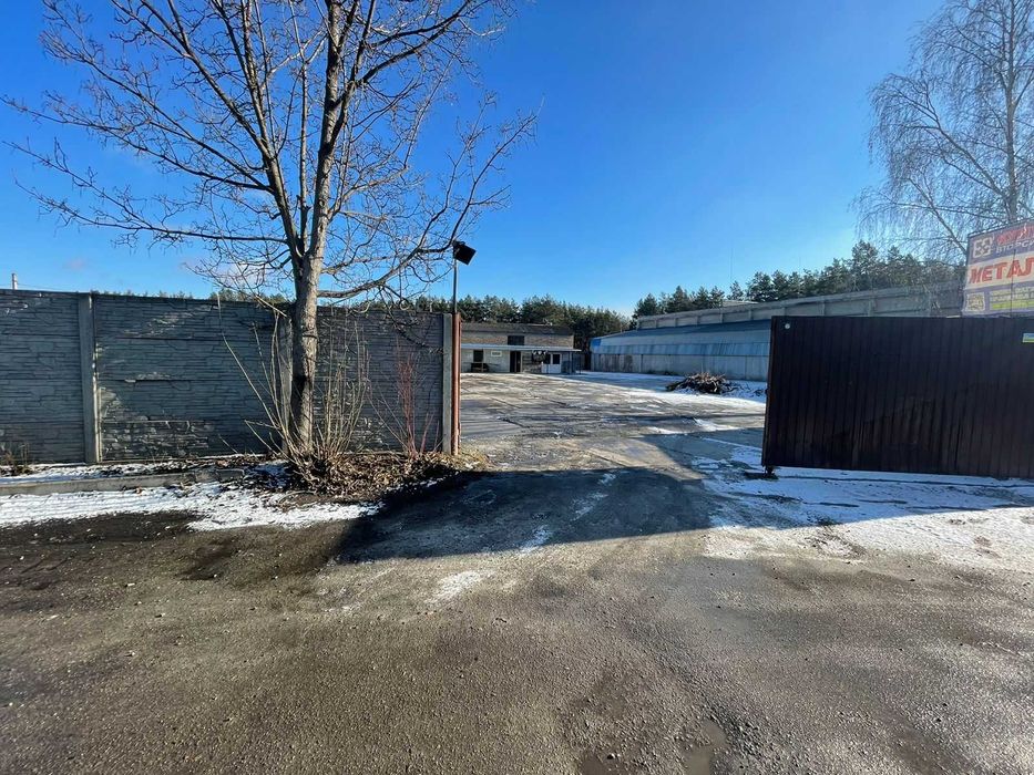 продам будівлю з терирорією та готовим бізнесом м.Обухів