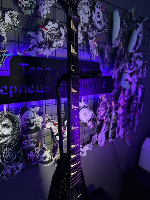 Електрогітара Jackson JS RR 35 з процесором Mooer GE 100 та кейсом