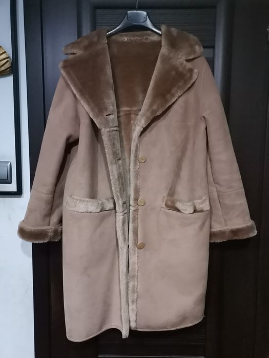 Śliczny kożuszek, bardzo elegancki i ciepły, rozmiar M /L