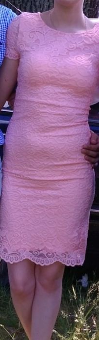 Платтячко ніжного персикового кольору у розмірі S,