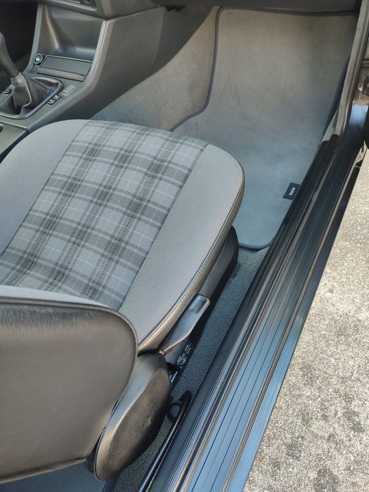 BMW E30 Coupe 318is - Irrepreensível foto 3