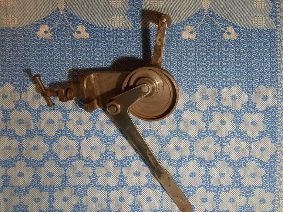 Машинка для закатывания банок советских времен ссср ретро винтаж