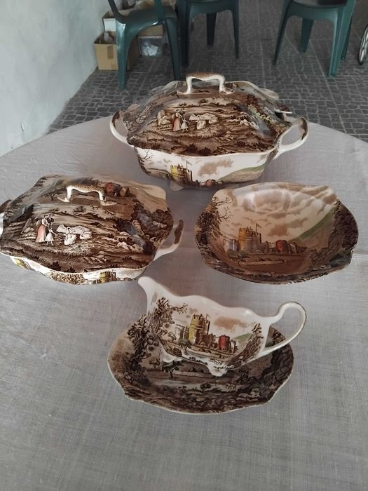 Serviço de mesa louça inglesa