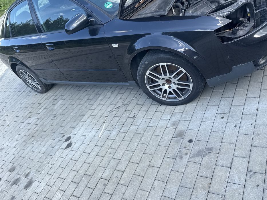 Drzwi prawa strona blotnik lz9w audi a4 b6