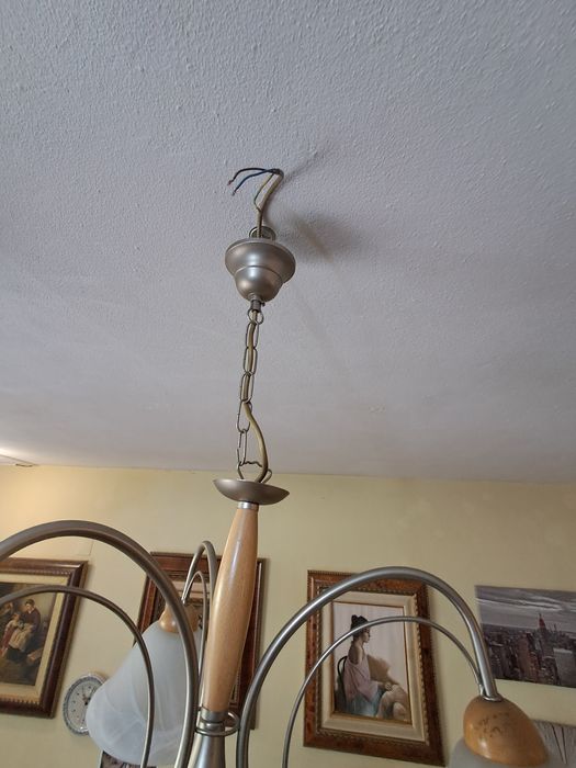 Ceiling Lamp with 3 Light Bulbs429128794097602562