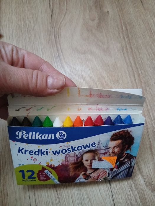 Kredki woskowe Pelikan