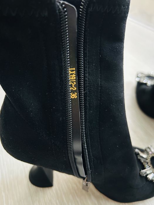 Ботильйони Amina Muaddi,р.36