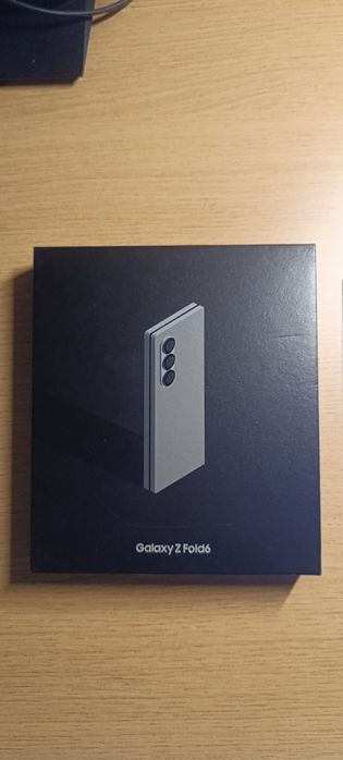 Samsung Z Fold 6 - Bateria 95% e Garantia