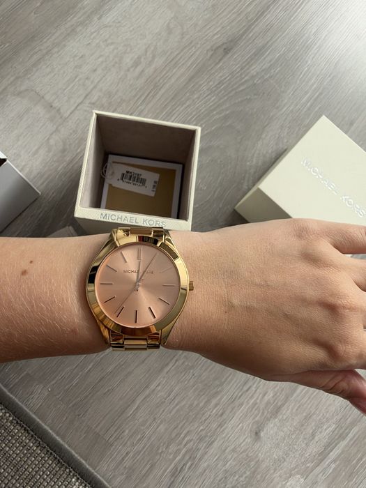 Zegarek Michael Kors Slim Runway Quartz różowe złoto