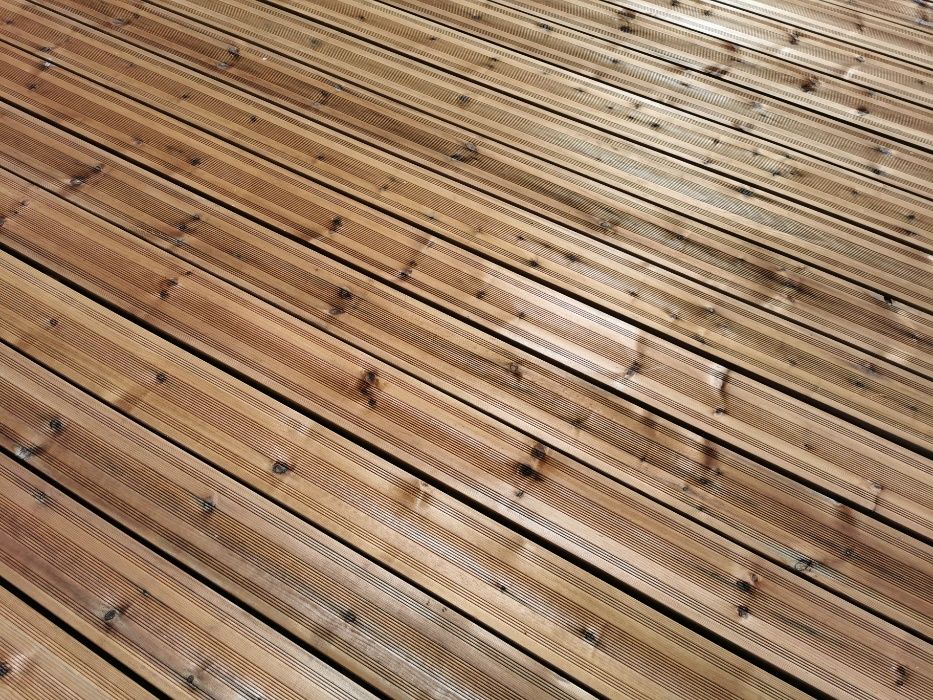 Deski Taras impregnowany NTR brąz ryfl ze Szwecji 28x145