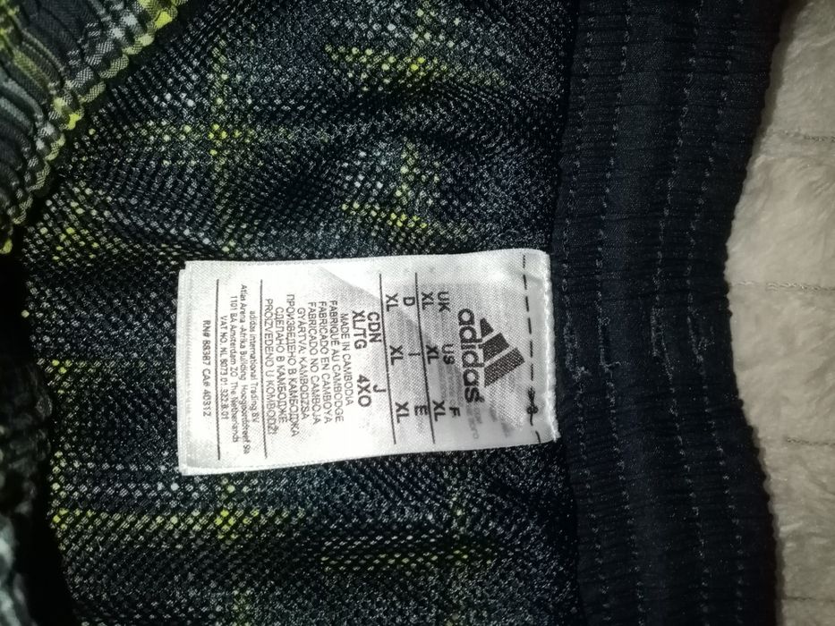 XL Adidas Шорты для плаванья