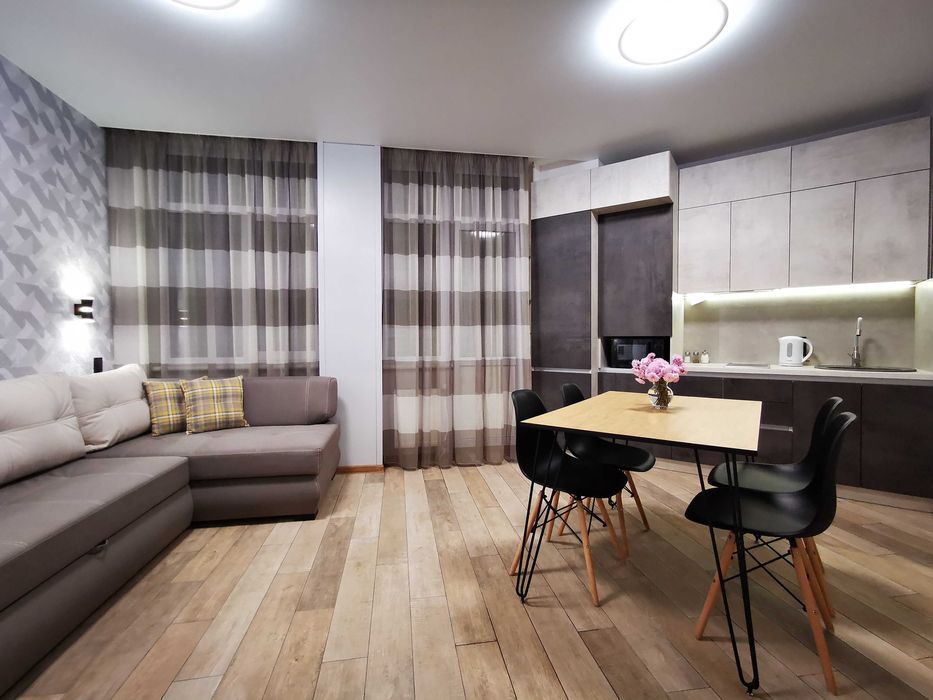 Світло постійно!!! Green Apart 3-кімн. люкси. Подобова оренда житла.