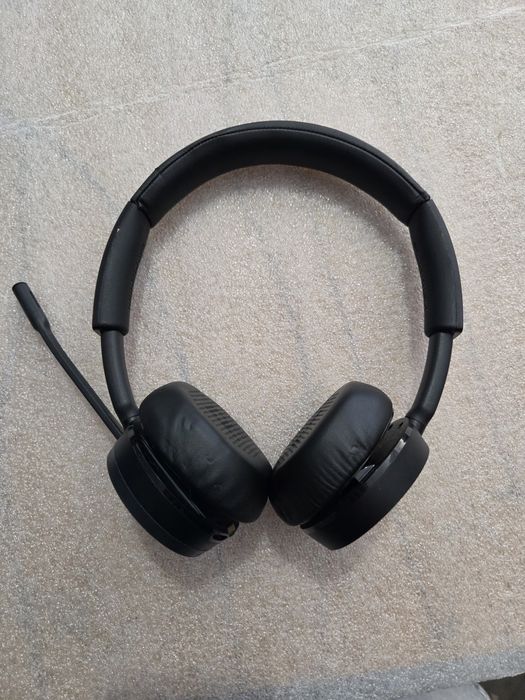 Високоякісна гарнітура Plantronics VOYAGER 4220