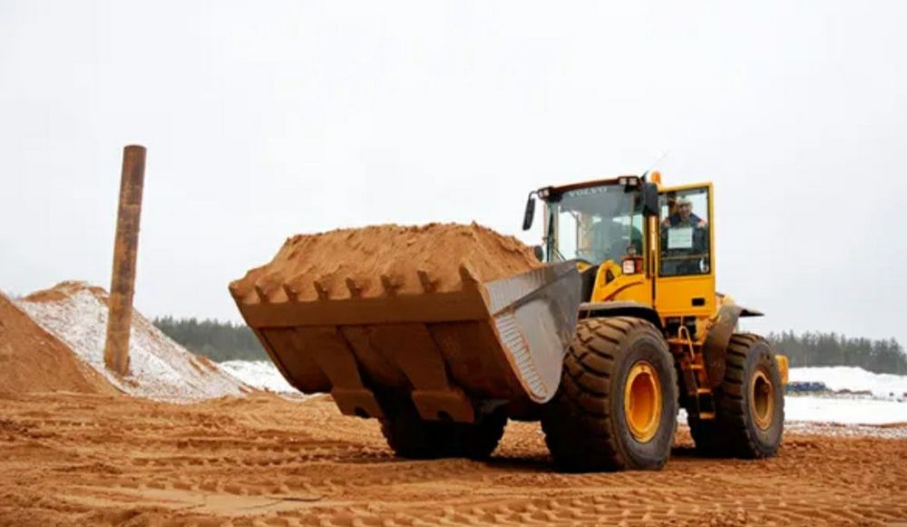 Щебень , гран отсев, шлако-щебневая высыпка,песок,земля,глина,дрова