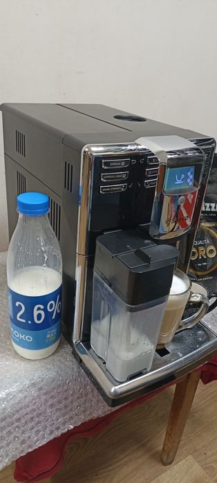 Кофемашина Saeco Incanto из Германии.