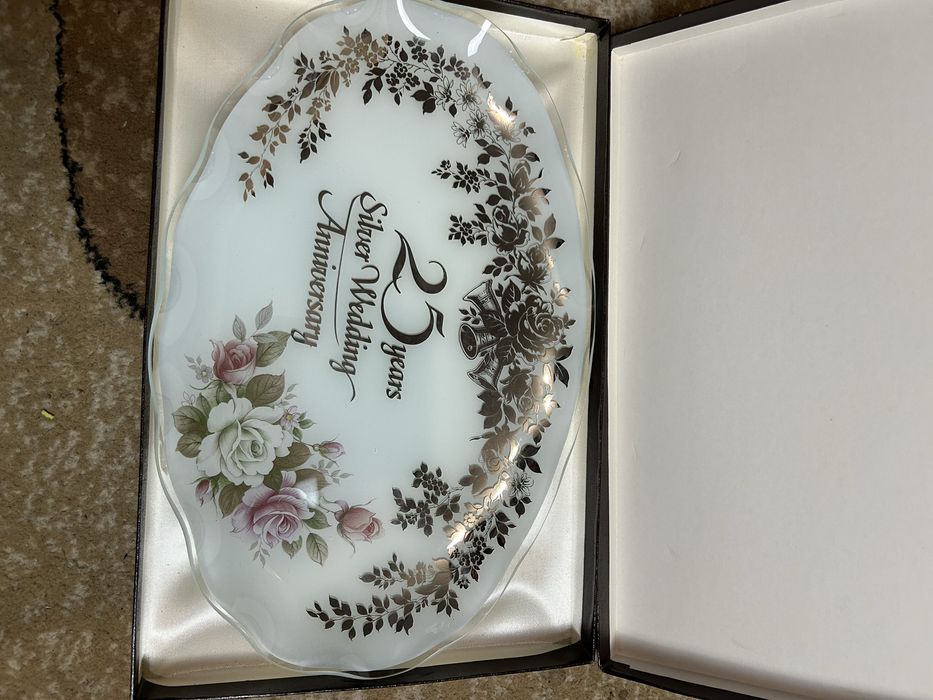 Декоративне блюдо на срібне весілля