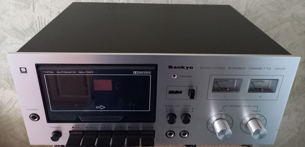 Продам касетну деку Sankyo STD 1400