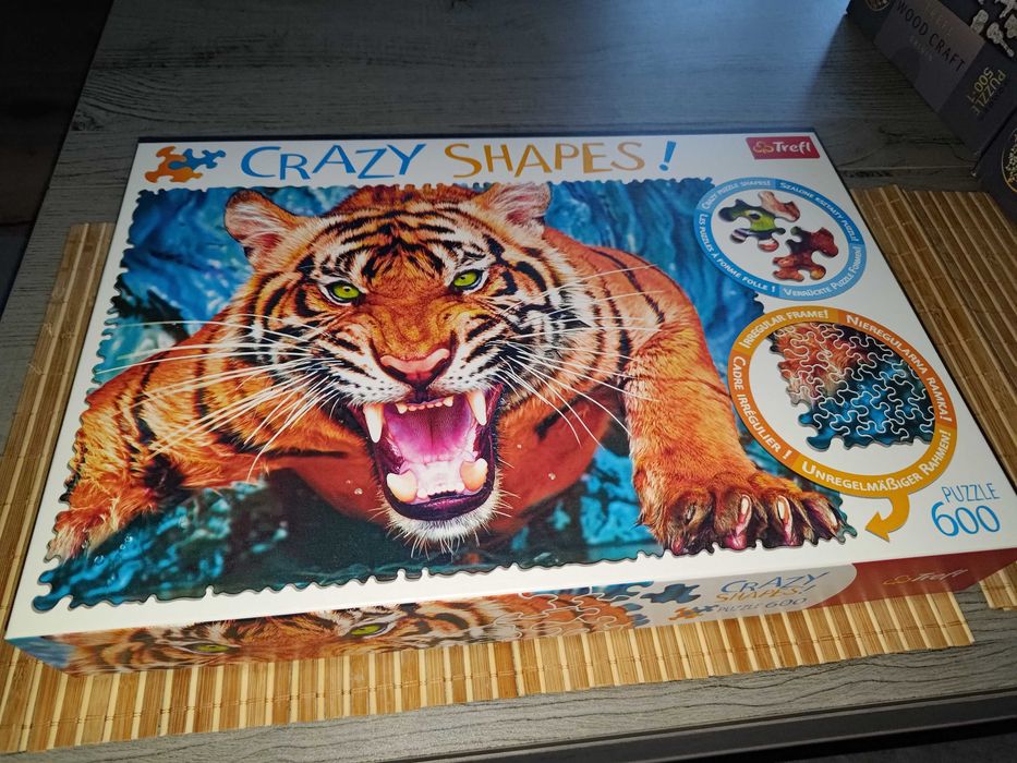 2x Nowe Trefl Crazy Shapes Puzzle Puzle 600 elem. Oko w Oko z