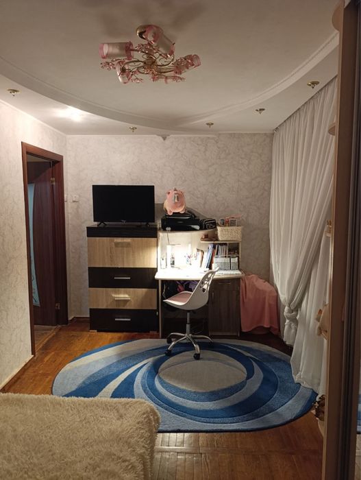Продаж 3-кімнатної квартири