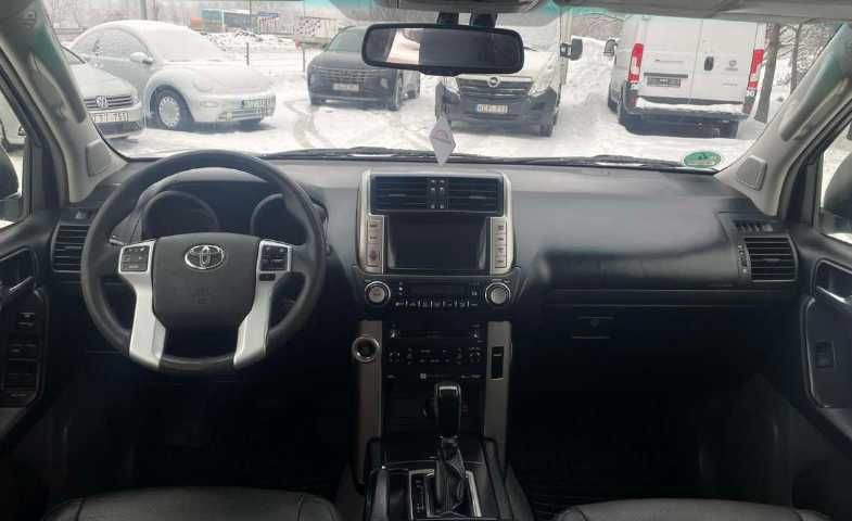 авто з ЄС Land Cruiser