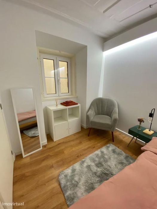 Quarto - localizado em Bairro Alto Lisbon