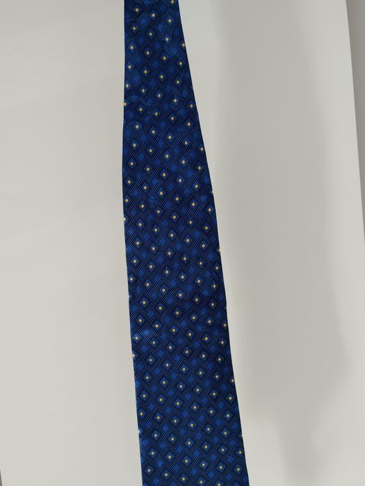 Krawat jedwabny nowy granatowy w kropki z poświatą