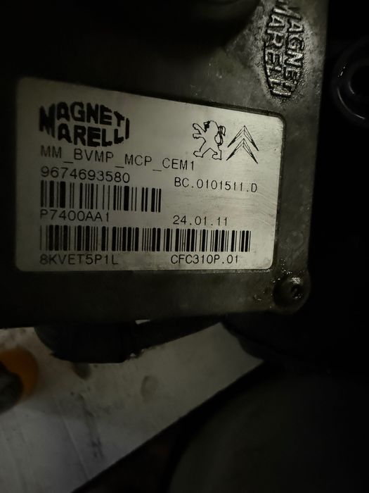 Caixa de velocidades Peugeot 1.6 HDI ano 2012 automático