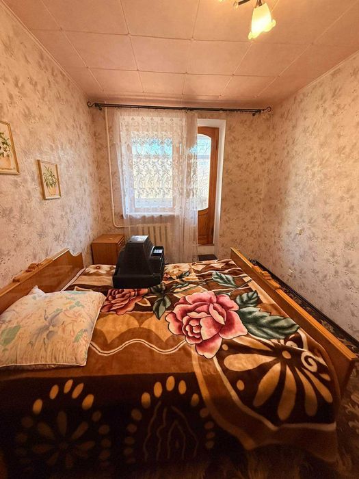 Продам 2 комнатную чешку на Мира.Можно по госпрограмме