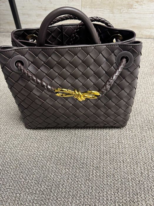 Сумочка Bottega Veneta в идеальное состояние