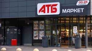 Студіят 31м2 з ремонтом 33000$ Київ в. Стешенків 9 Автономне опалення Ліфти працюють
