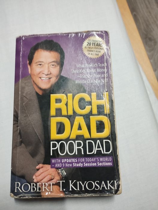 Livro em inglês sobre finanças