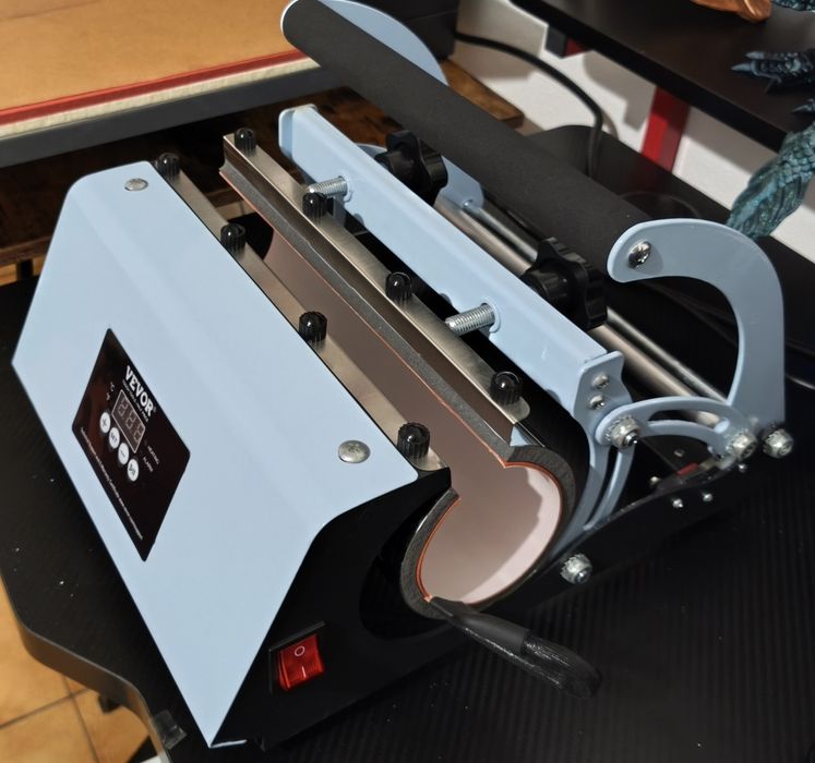 Prensa térmica de canecas