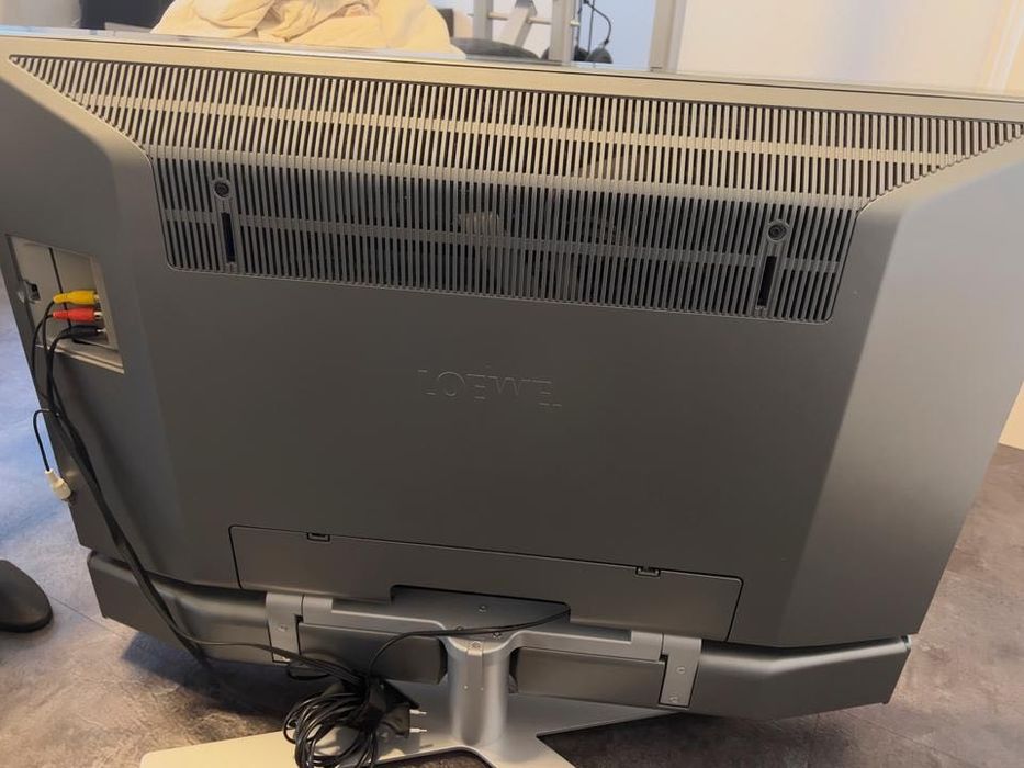 TV Loewe Individual 32'' Select Full HD