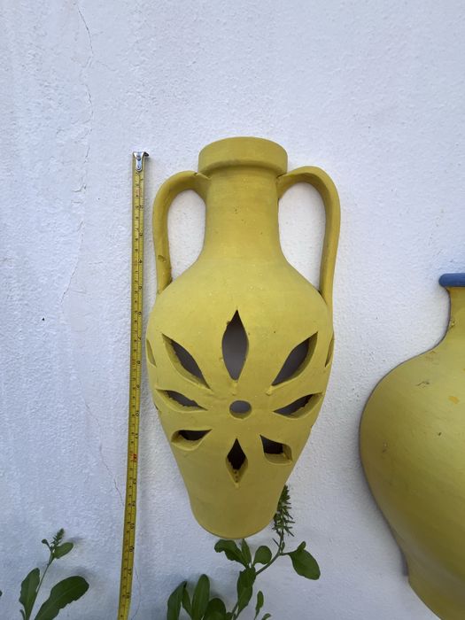Decoração de parede em barro
