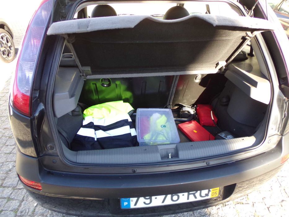 Opel Corsa 1.2 Sport 75 cv ano 2001