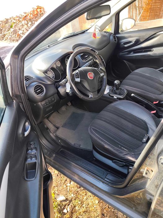 Fiat Punto Evo para peças